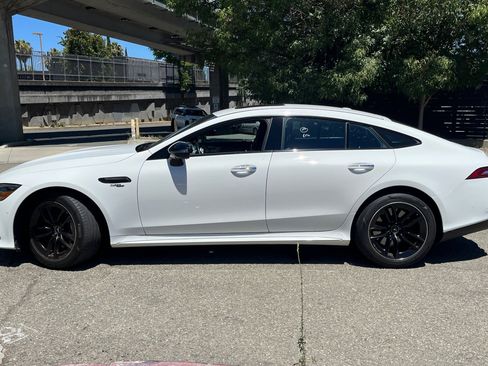Used 2021 Mercedes-Benz AMG GT 43 image 2