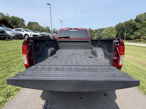 Used 2024 RAM 3500 Tradesman w/ Chrome Appearance Group AWD/4WD image 15