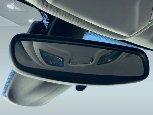 Used 2020 Jeep Compass Sport w/ Tech Group image 18