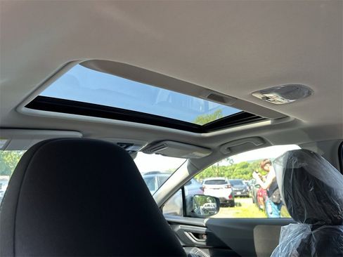 New 2025 Subaru Crosstrek 2.5i Premium image 14