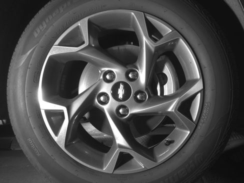 Used 2025 Chevrolet Trax LT FWD image 13