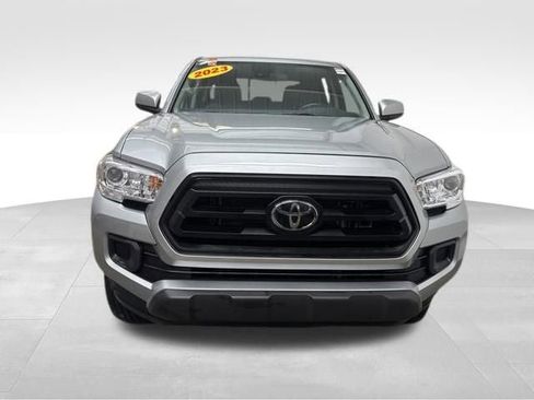 Used 2023 Toyota Tacoma SR AWD/4WD image 2