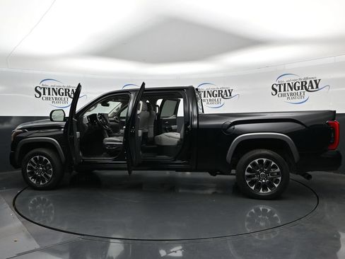 Used 2024 Toyota Tundra Limited w/ Power Package AWD/4WD image 37