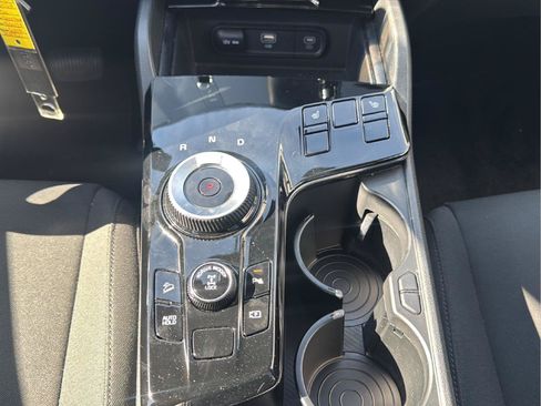 Used 2023 Kia Sportage LX AWD/4WD image 17