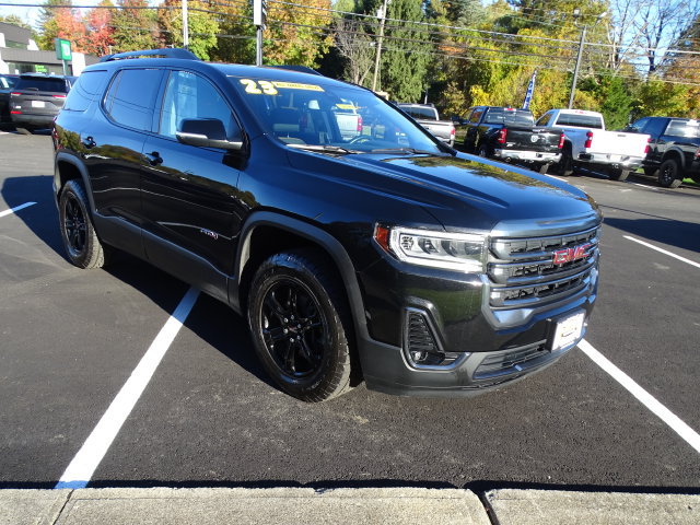 Certified 2023 GMC Acadia AT4 AWD/4WD image 2