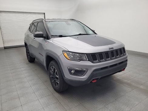 Used 2019 Jeep Compass Trailhawk AWD/4WD image 13