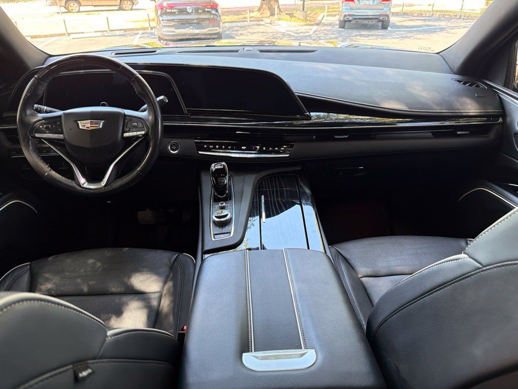 Used 2023 Cadillac Escalade Sport w/ LPO, ONYX Package AWD/4WD image 27