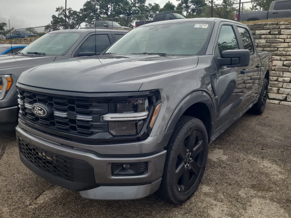 Used 2026 Ford F150 STX w/ F-150 LOBO Package AWD/4WD image 3