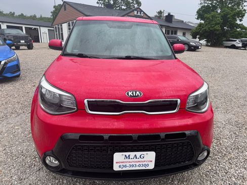 Used 2016 Kia Soul + FWD image 9