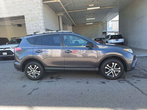 Used 2016 Toyota RAV4 LE image 4