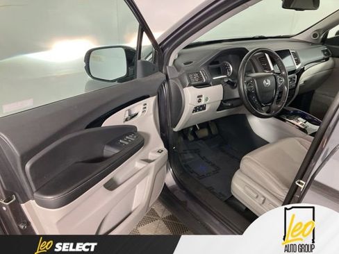 Used 2020 Honda Ridgeline RTL-E image 10