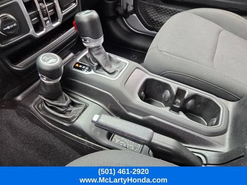 Used 2018 Jeep Wrangler Unlimited Sport S AWD/4WD image 27