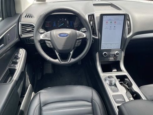 Certified 2024 Ford Edge SEL w/ Convenience Package AWD/4WD image 17