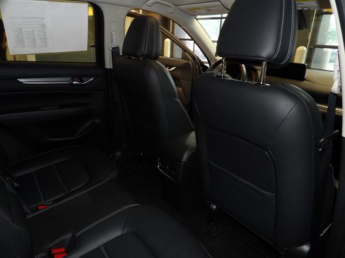 Used 2025 MAZDA CX-5 AWD 2.5 S w/ Premium Plus Pkg image 17
