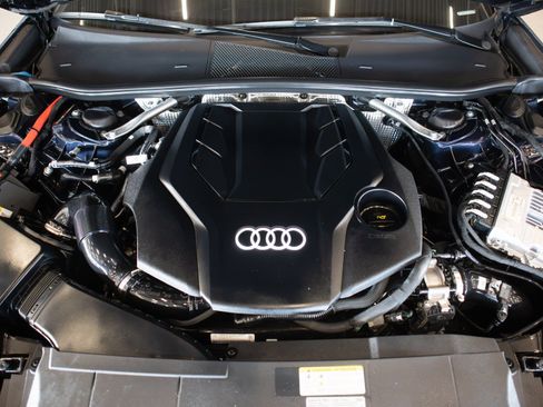 Certified 2025 Audi A6 3.0T Prestige w/ Prestige Package AWD/4WD image 7