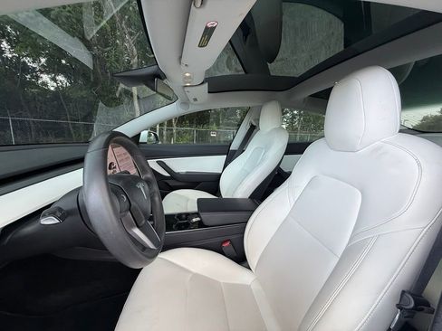 Used 2019 Tesla Model 3 Long Range AWD/4WD image 16