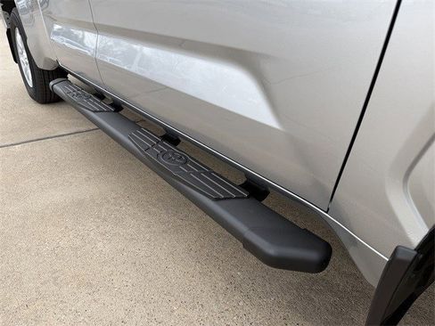 New 2026 Toyota Tundra SR image 9