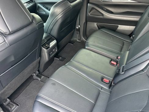 Used 2023 INFINITI QX60 Luxe w/ Cargo Package FWD image 13