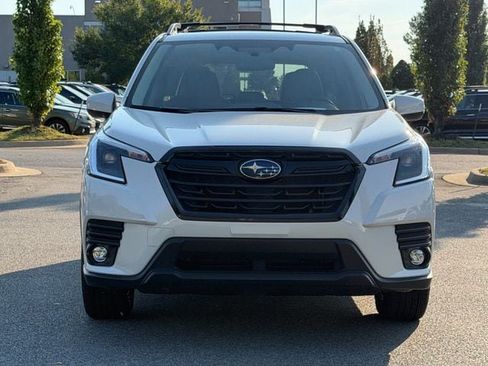 Used 2024 Subaru Forester Premium AWD/4WD image 8