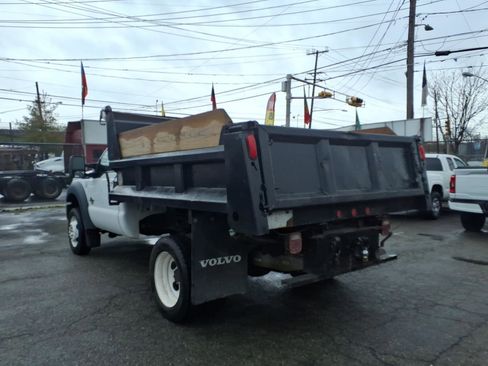 Used 2012 Ford F450 XL w/ XL Decor Group image 5