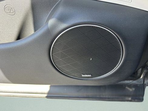 Used 2025 Genesis GV70 3.5T Sport w/ Sport Advanced Package image 24