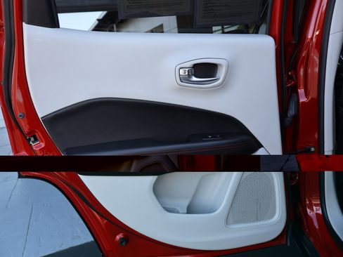 Used 2019 Jeep Compass Limited FWD image 15