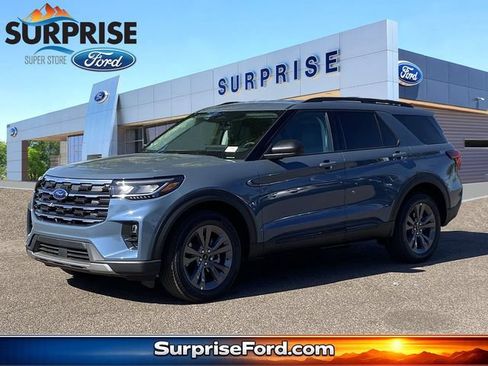 New 2026 Ford Explorer Active w/ Active Comfort Package AWD/4WD image 1