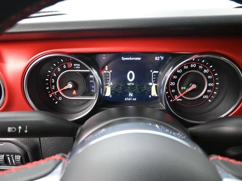 Used 2021 Jeep Wrangler Rubicon w/ LED Lighting Group AWD/4WD image 8