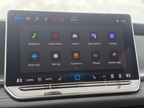 New 2026 Volkswagen Tiguan SE AWD/4WD image 15