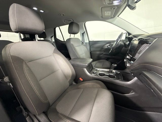 Used 2018 Chevrolet Traverse LT w/ LPO, Floor Liner Package AWD/4WD image 34
