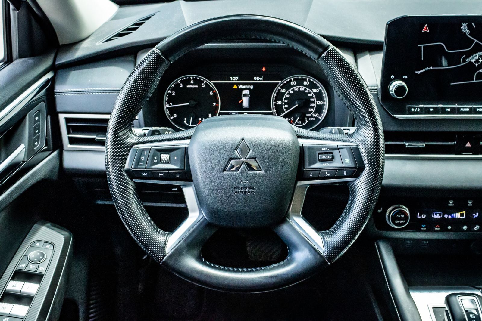 Used 2022 Mitsubishi Outlander SEL AWD/4WD image 17