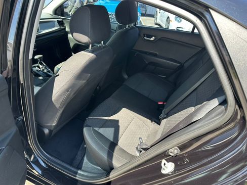 Used 2018 Kia Rio S image 14