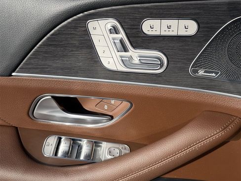 Used 2025 Mercedes-Benz GLE 350 4MATIC image 23