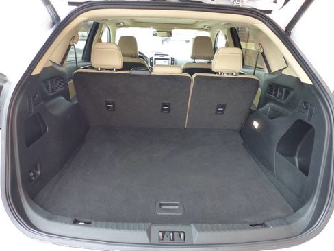 Used 2020 Ford Edge SEL w/ Convenience Package image 41