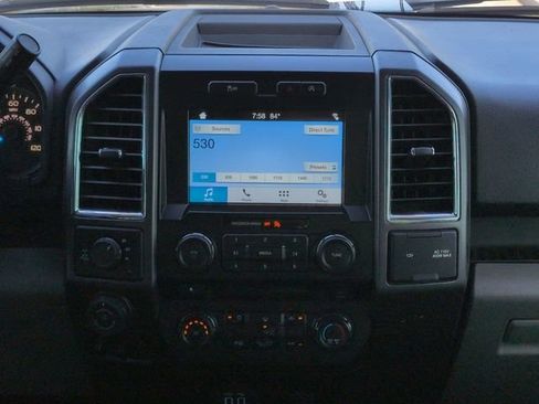 Used 2017 Ford F150 XLT w/ Equipment Group 302A Luxury AWD/4WD image 18