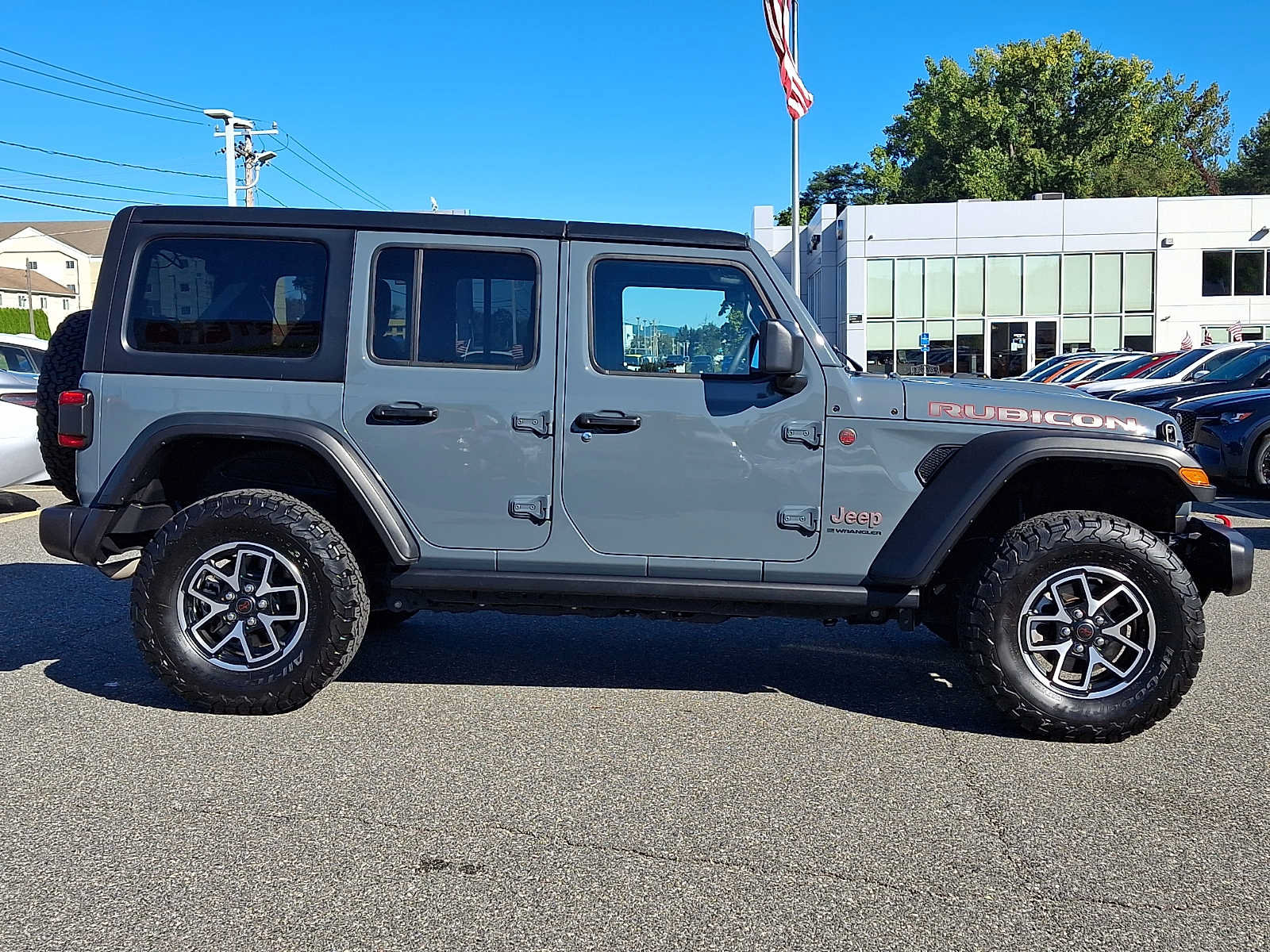 Used 2026 Jeep Wrangler Unlimited Rubicon AWD/4WD image 7