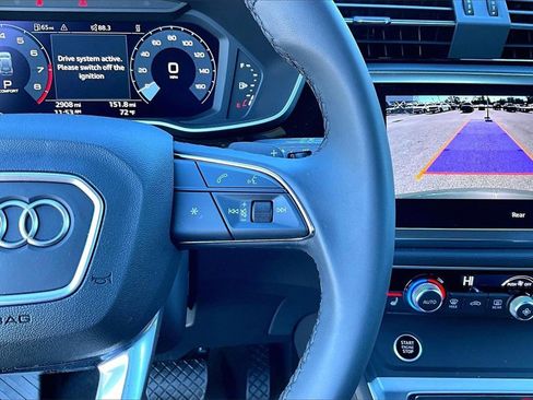 Certified 2024 Audi Q3 2.0T Premium w/ Convenience Package image 25