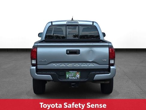 Certified 2022 Toyota Tacoma SR AWD/4WD image 8