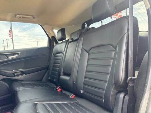 Used 2020 Ford Edge SEL w/ Convenience Package AWD/4WD image 21