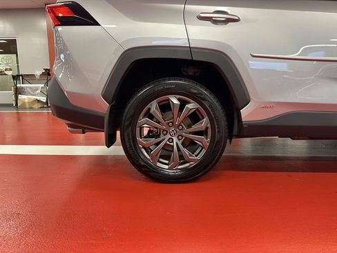 Used 2023 Toyota RAV4 XLE Premium AWD/4WD image 30