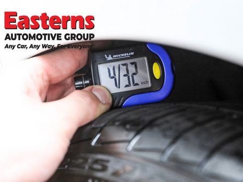 Used 2025 BMW 430i Convertible image 53