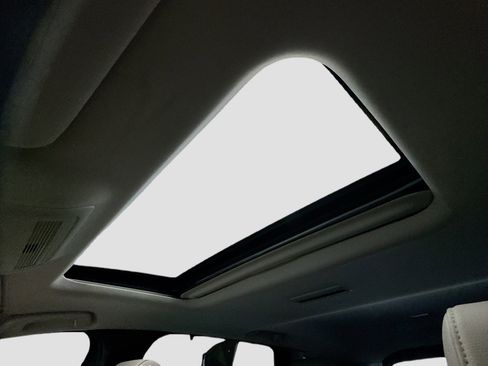 Used 2024 MAZDA CX-90 3.3 Turbo w/ Preferred Plus image 14