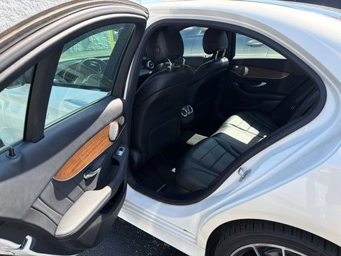 Used 2021 Mercedes-Benz C 300 4MATIC Sedan image 11