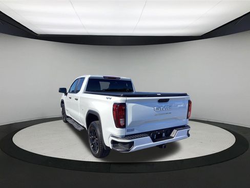 Used 2023 GMC Sierra 1500 Pro w/ Graphite Edition AWD/4WD image 6