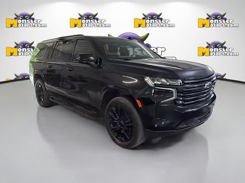 Used 2022 Chevrolet Suburban High Country AWD/4WD image 3