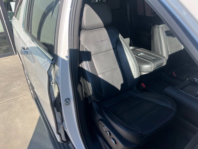 Used 2021 GMC Yukon XL Denali w/ Denali Ultimate Package AWD/4WD image 34
