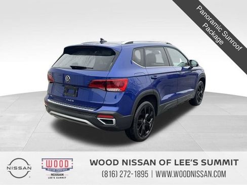 Used 2022 Volkswagen Taos SE image 1