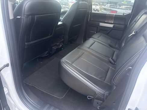 Used 2020 Ford F150 Lariat image 23