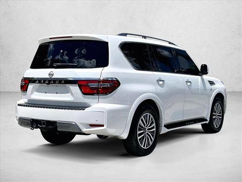 Used 2022 Nissan Armada SV w/ SV Appearance Package RWD image 2
