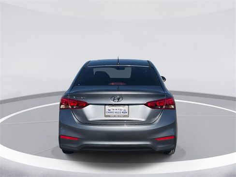 Used 2019 Hyundai Accent SE image 5